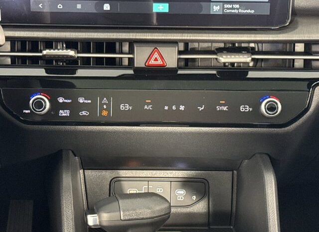 
								Kia Sportage full									