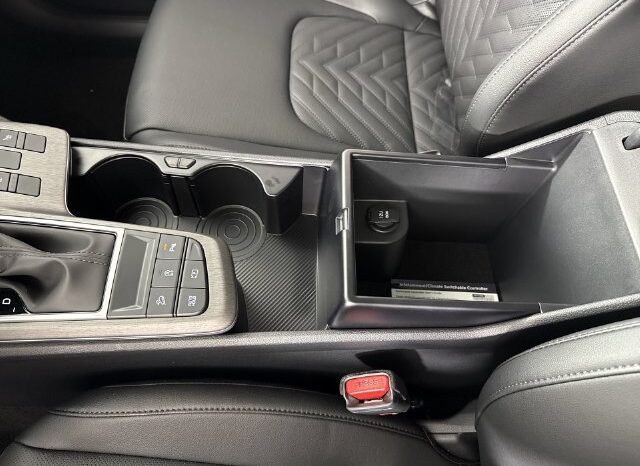 
								Kia Sportage full									