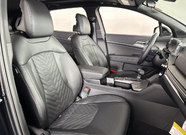 
								Kia Sportage full									