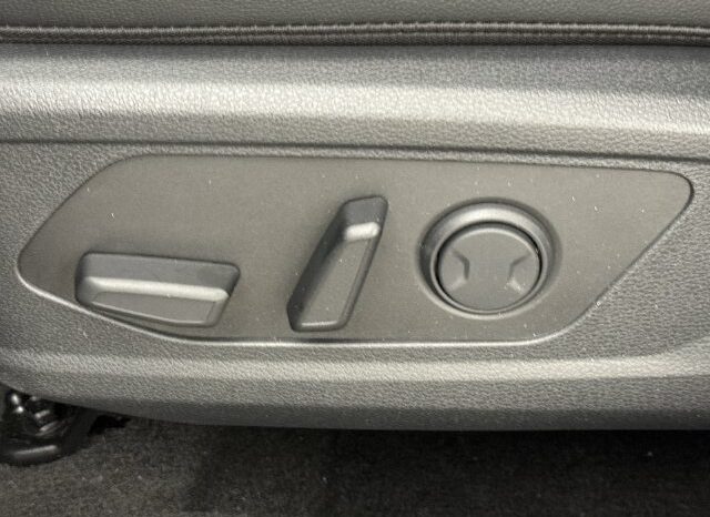 
								Kia Sportage full									