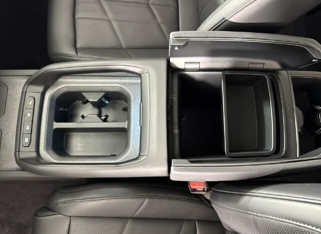 
								Kia Telluride Hybrid full									