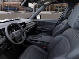 
										Kia Telluride full									