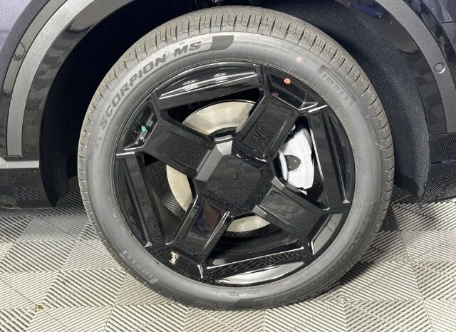 
								Kia Telluride full									