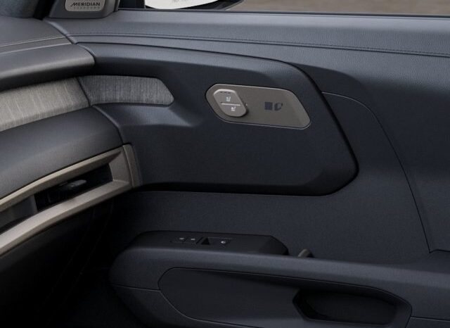 
								Kia Telluride Hybrid full									