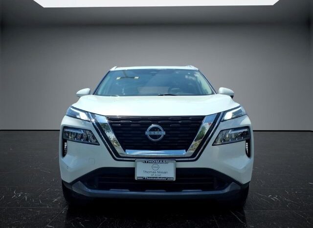 
								Nissan Rogue full									