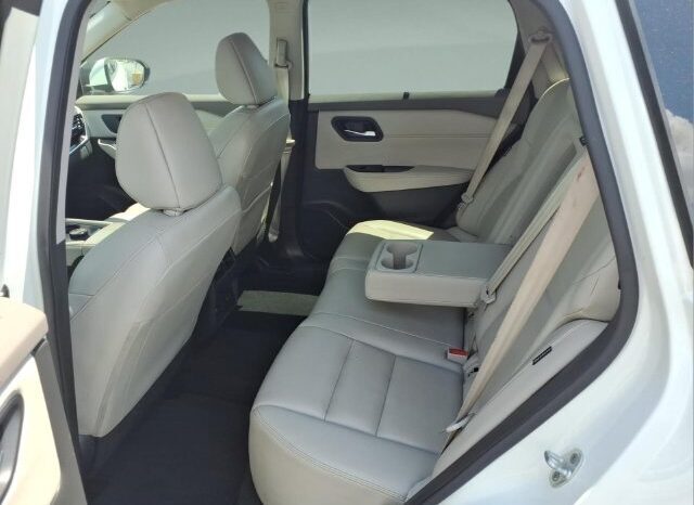 
								Nissan Rogue full									