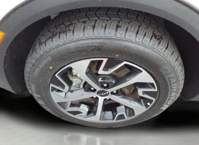 
								Kia Sportage Hybrid full									