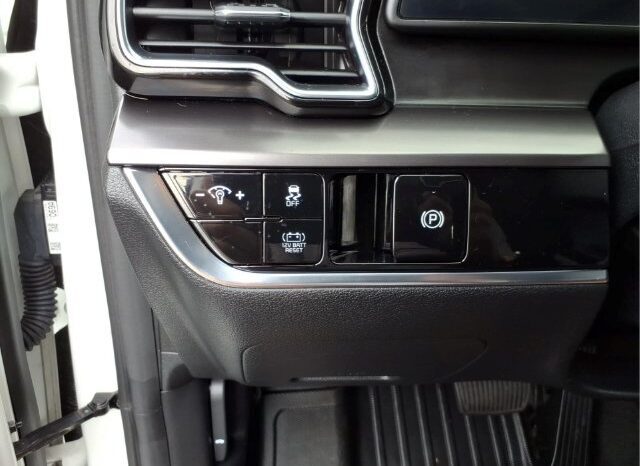 
								Kia Sportage Hybrid full									