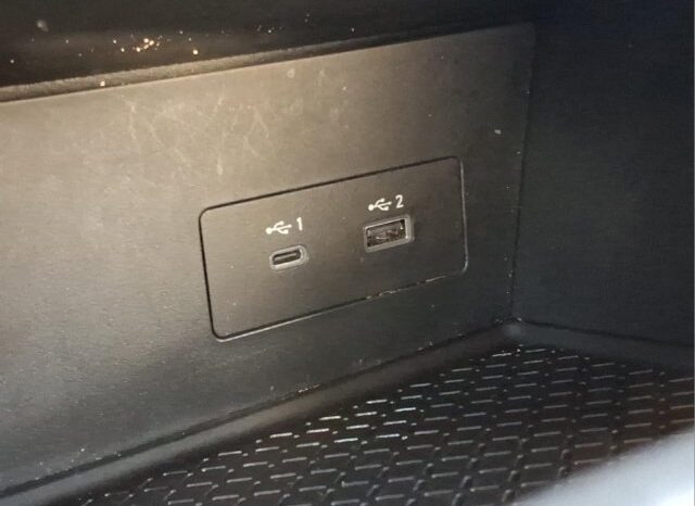 
								Nissan Pathfinder full									