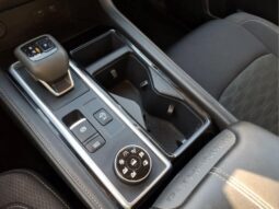 
										Nissan Pathfinder full									