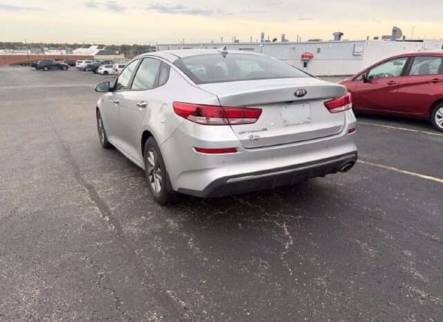 
								Kia Optima full									