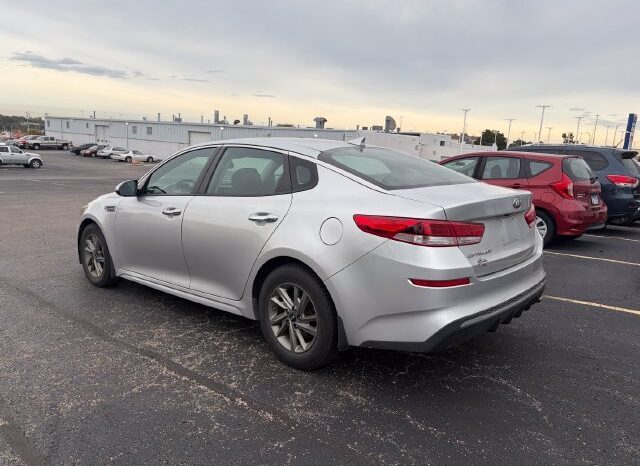 
								Kia Optima full									