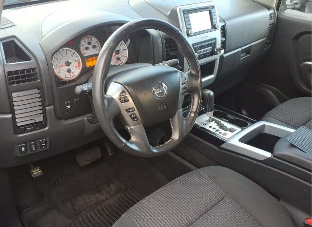 
								Nissan Titan full									