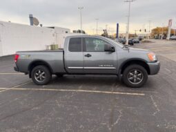 
										Nissan Titan full									