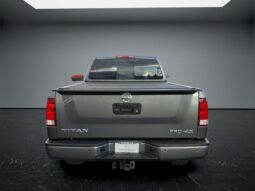 
										Nissan Titan full									