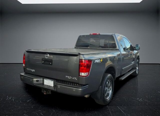 
								Nissan Titan full									