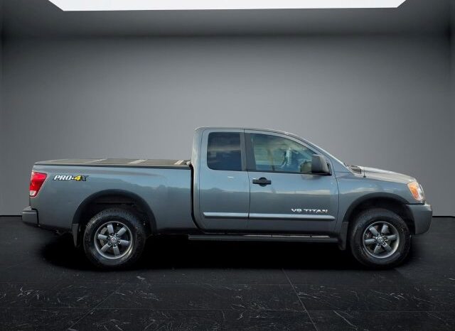 
								Nissan Titan full									