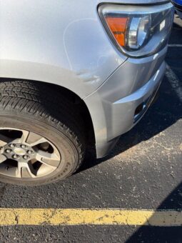 
										Chevrolet Colorado full									