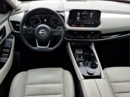 
										Nissan Rogue full									
