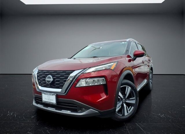 
								Nissan Rogue full									