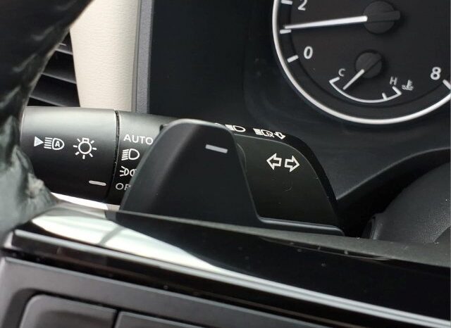 
								Nissan Rogue full									