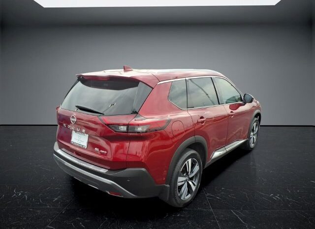 
								Nissan Rogue full									