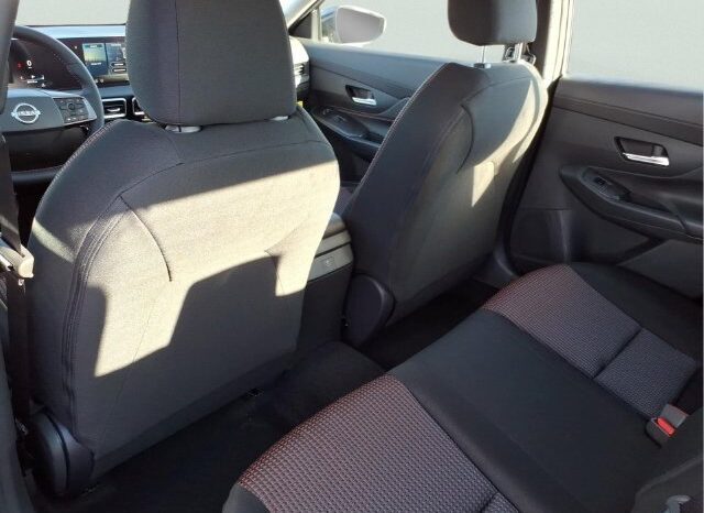 
								Nissan Sentra full									
