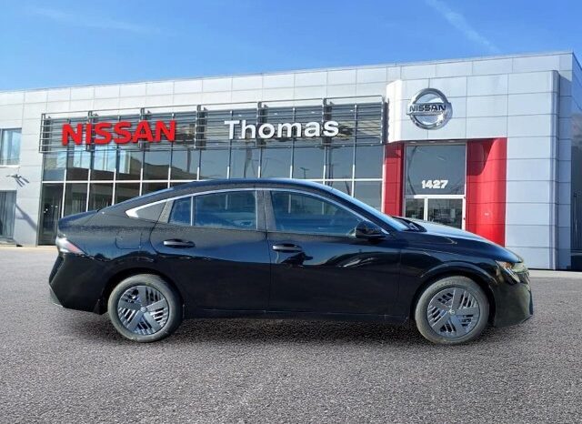 
								Nissan Sentra full									