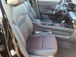
										Nissan Kicks full									