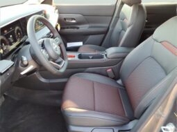 
										Nissan Kicks full									
