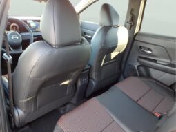 
										Nissan Kicks full									