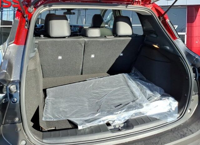 
								Nissan Kicks full									