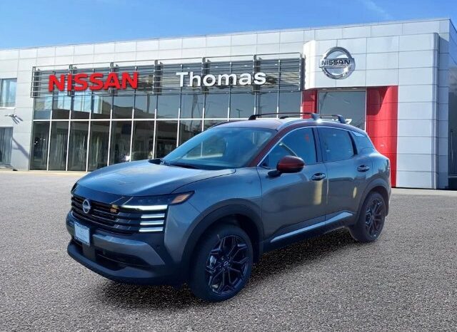 
								Nissan Kicks full									