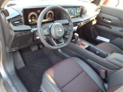 
										Nissan Kicks full									