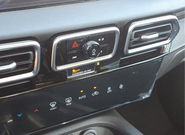 
								Nissan Sentra full									