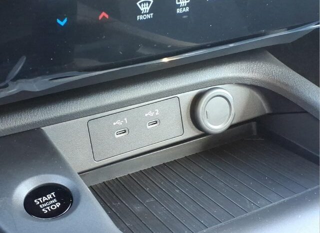 
								Nissan Sentra full									