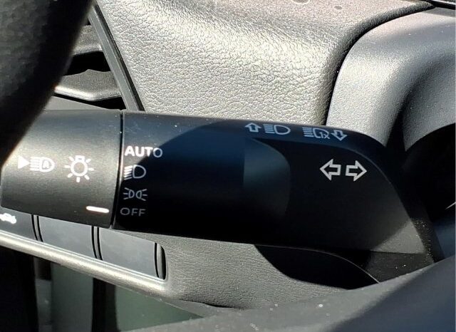 
								Nissan Sentra full									