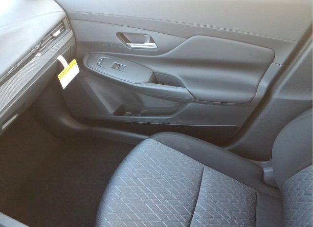 
								Nissan Sentra full									