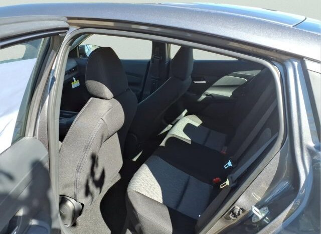 
								Nissan Sentra full									