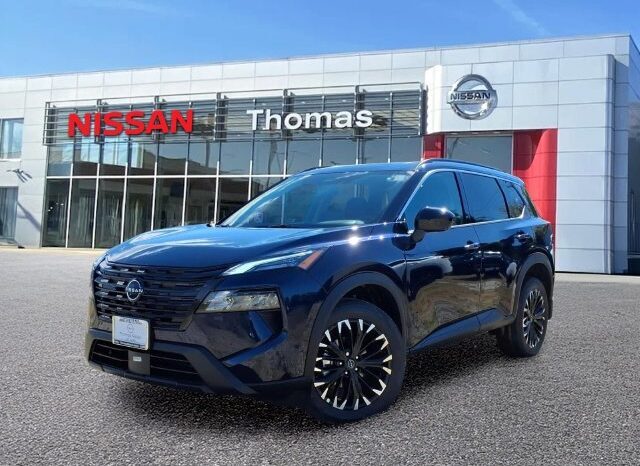 
								Nissan Rogue full									