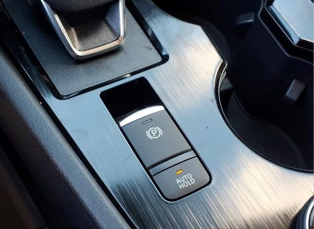 
								Nissan Rogue full									