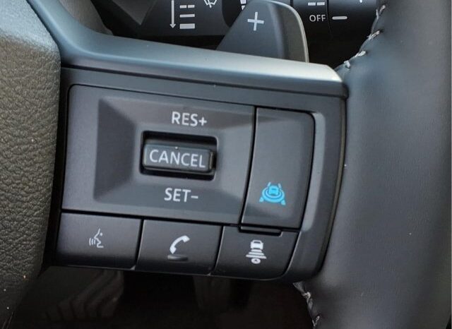 
								Nissan Rogue full									