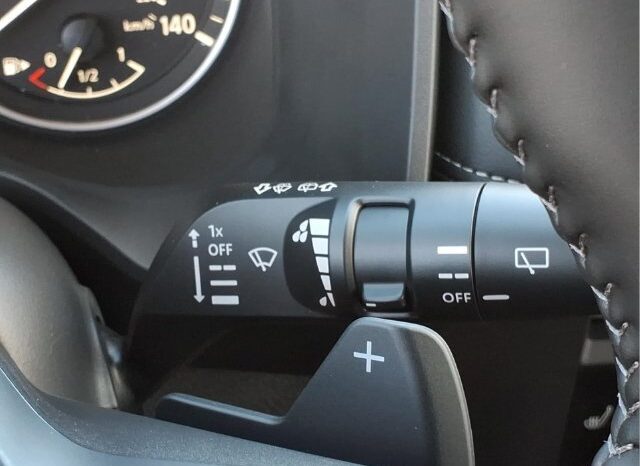 
								Nissan Rogue full									