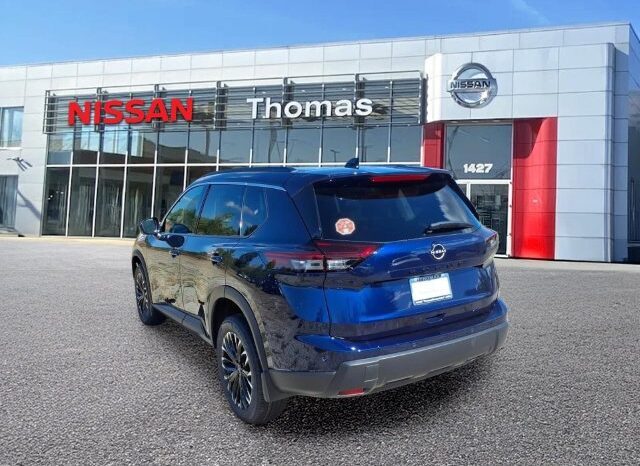 
								Nissan Rogue full									