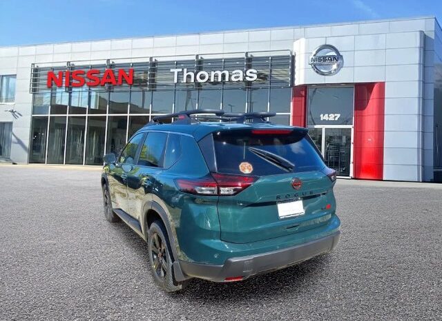 
								Nissan Rogue full									