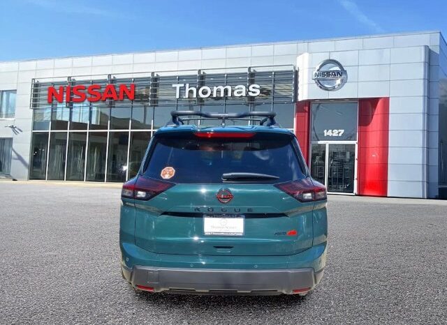 
								Nissan Rogue full									