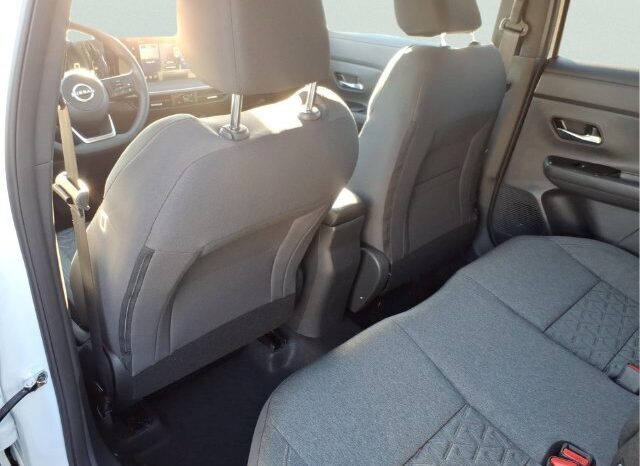 
								Nissan Kicks full									