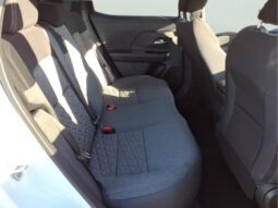 
										Nissan Kicks full									