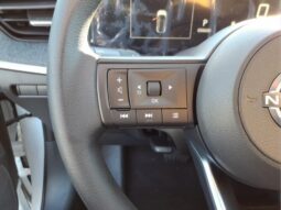 
										Nissan Kicks full									