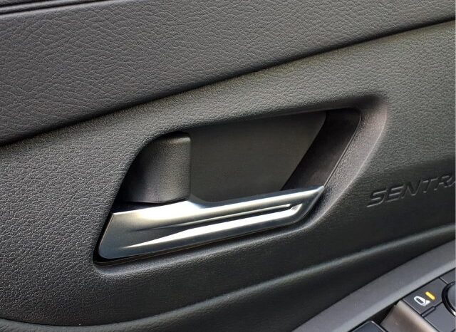 
								Nissan Sentra full									